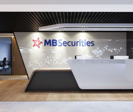 Case Studies 6 mb-securities-salesforce
